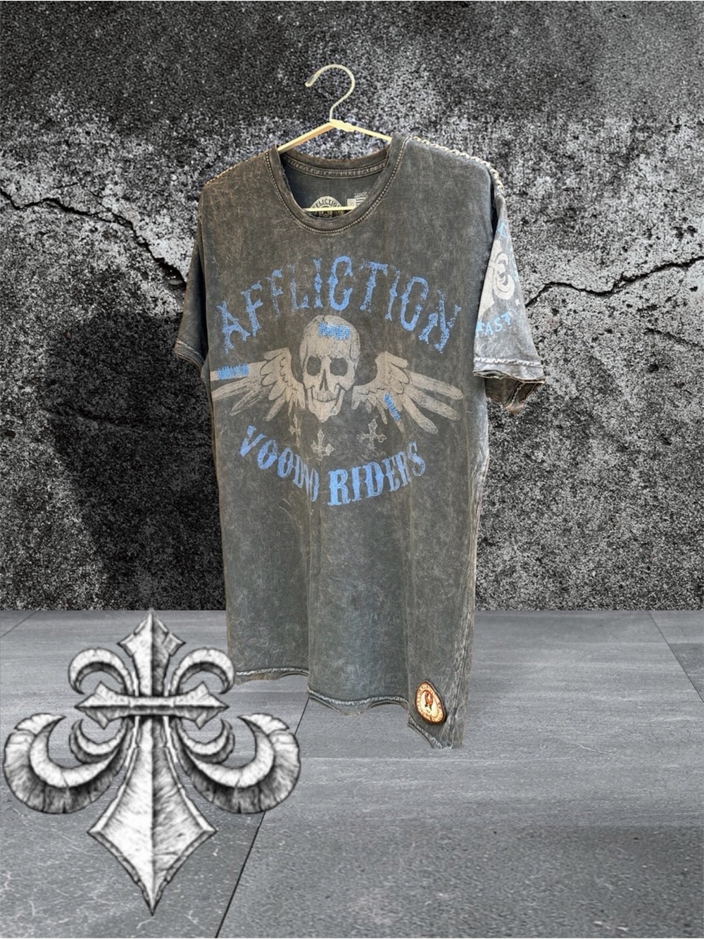 Affliction Men's VooDoo Riders Blue Graphic T-Shirt Large